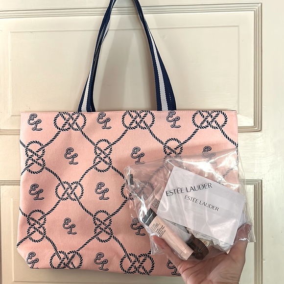 Estee Lauder Handbags - ESTEE LAUDER SAMPLER TOTE
